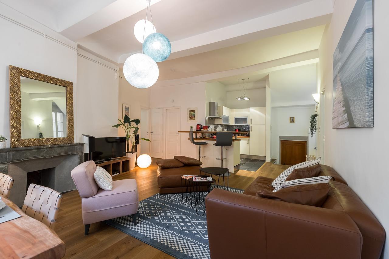 Pref 2 - F4 - Vaste Et Bourgeois ,3 Chambres, Ascenseur, Vx-Nizza Esterno foto