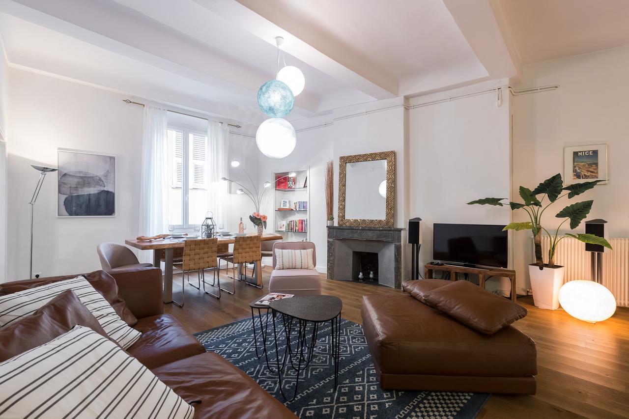 Pref 2 - F4 - Vaste Et Bourgeois ,3 Chambres, Ascenseur, Vx-Nizza Esterno foto