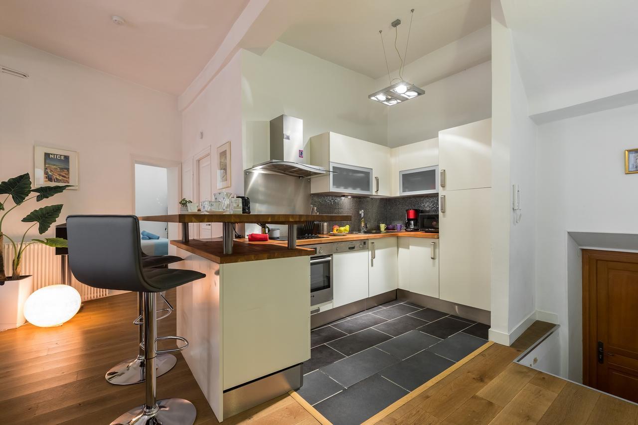 Pref 2 - F4 - Vaste Et Bourgeois ,3 Chambres, Ascenseur, Vx-Nizza Esterno foto